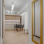 Boutique - Luxury Bukurešť