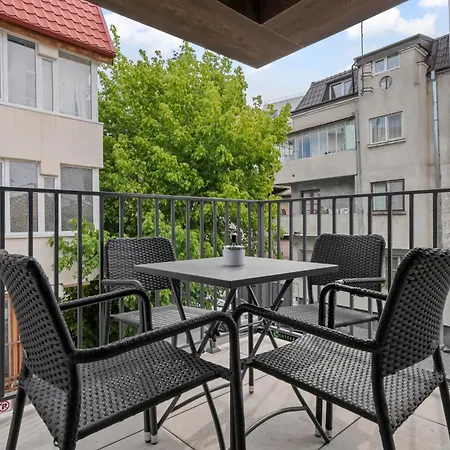 Luxury - Boutique - Location *