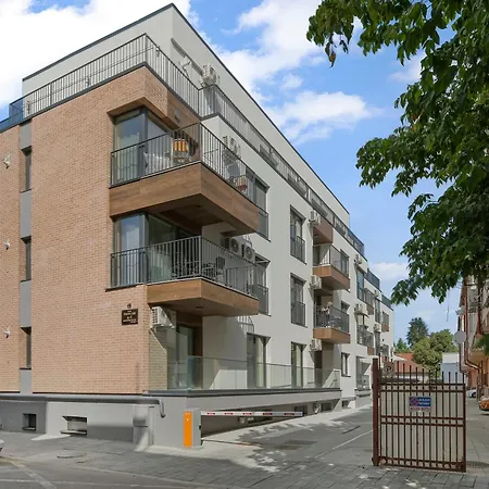 Boutique - Luxury Apartment *