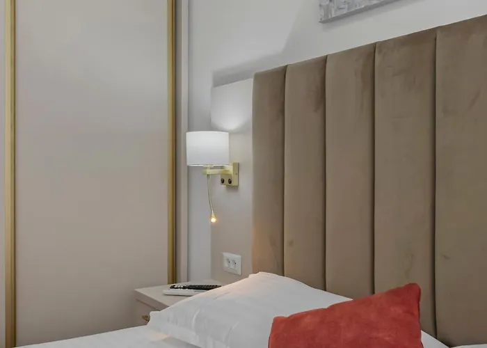 Boutique - Luxury Bucharest