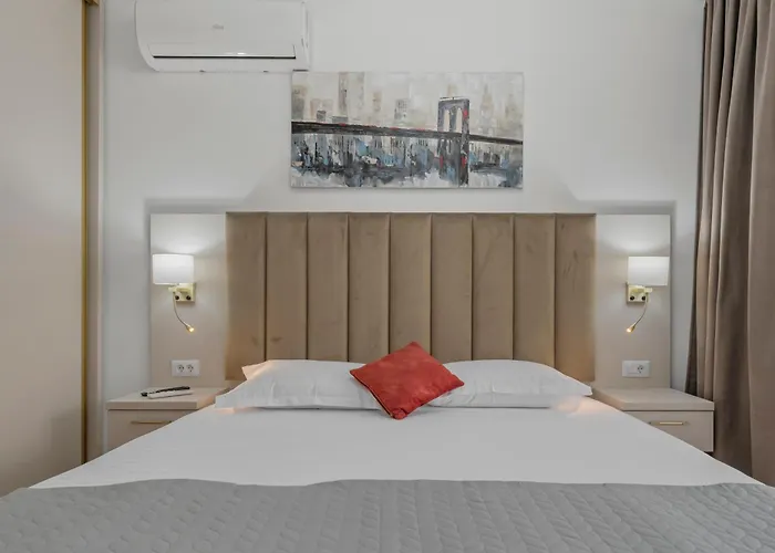 Boutique - Luxury Apartment