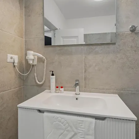 Boutique - Luxury Daire Bükreş